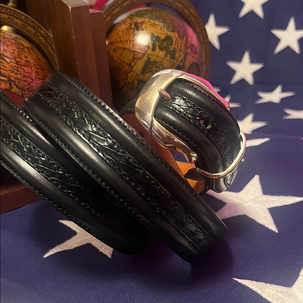 Trafalgar Brand New Black Leather Belt with Silver Buckle